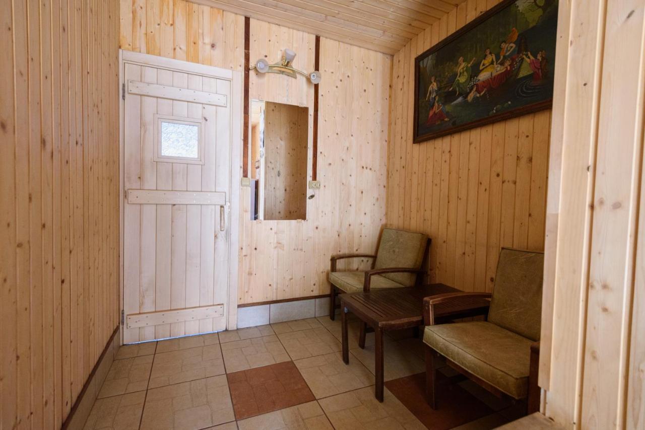 Maiami Hotel Nikopol' Exterior photo