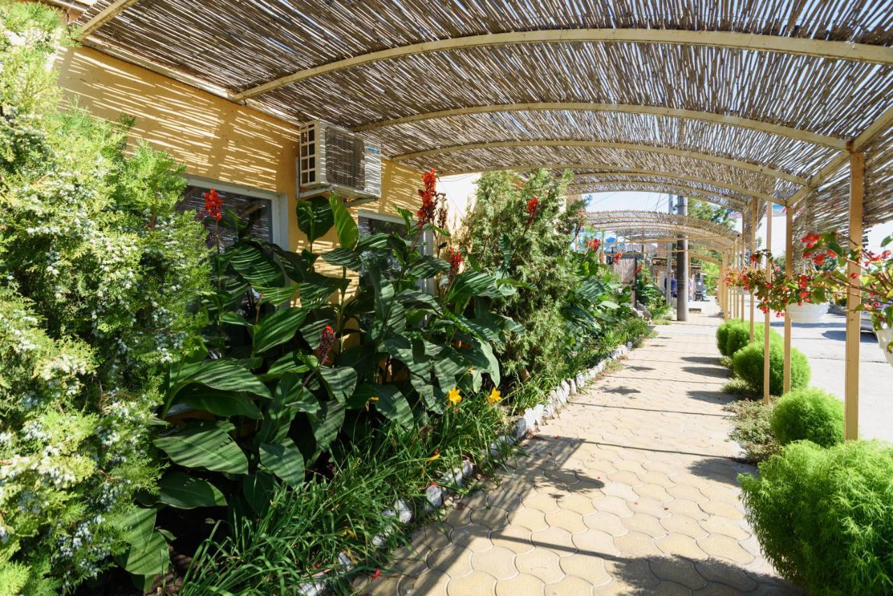 Maiami Hotel Nikopol' Exterior photo